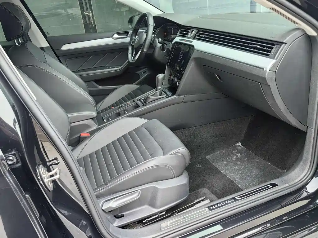 Magotan 2024 model 2 million public model 280TSI DSG comfort model купить на сайте DeffCars