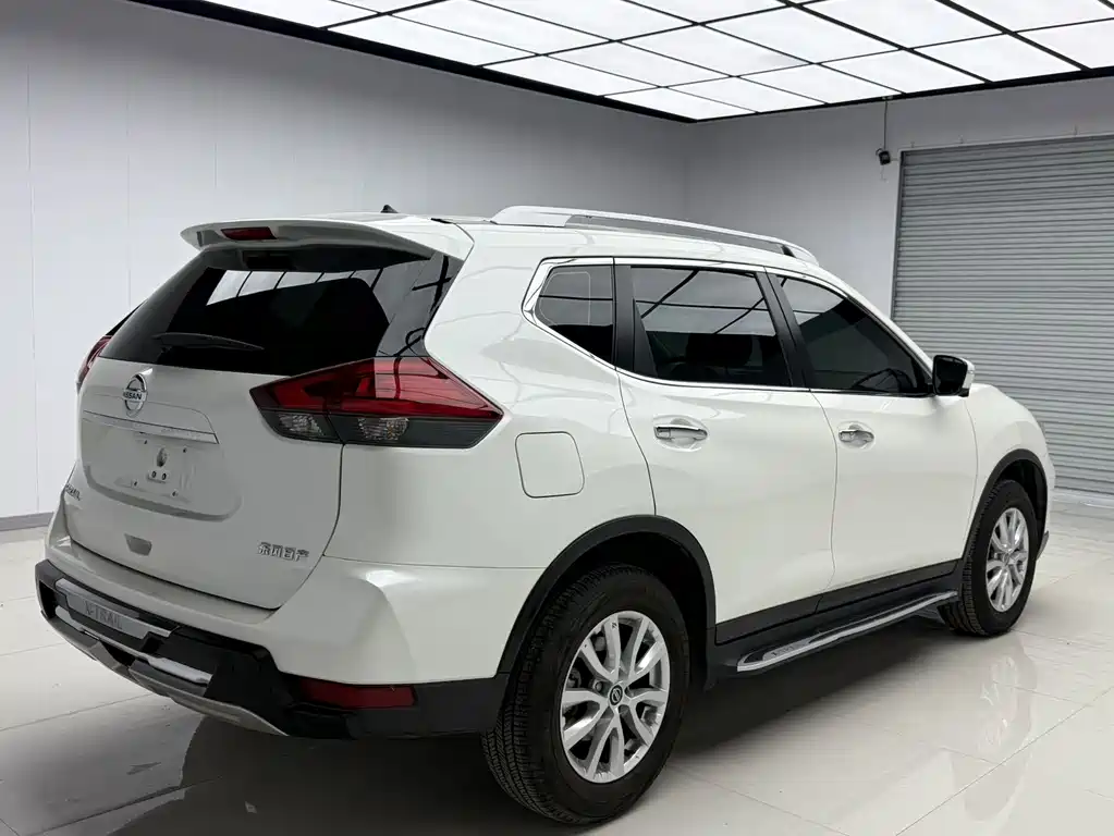 X-Trail 2023 Classic 2.0L 2WD Intelligent Link Premium Edition купить на сайте DeffCars