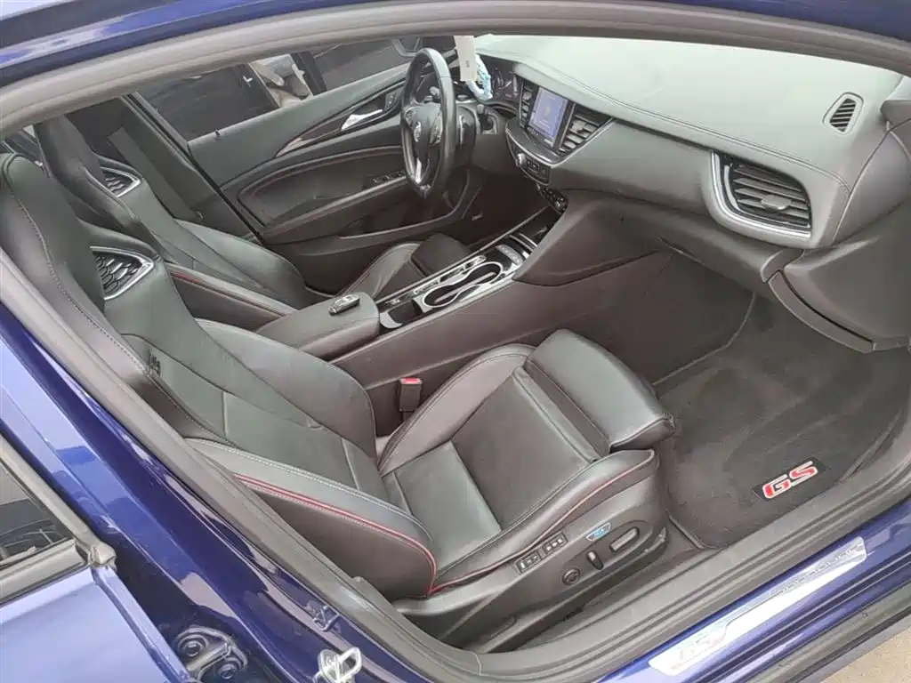 Regal 2020 GS 28T Premium Model купить на сайте DeffCars