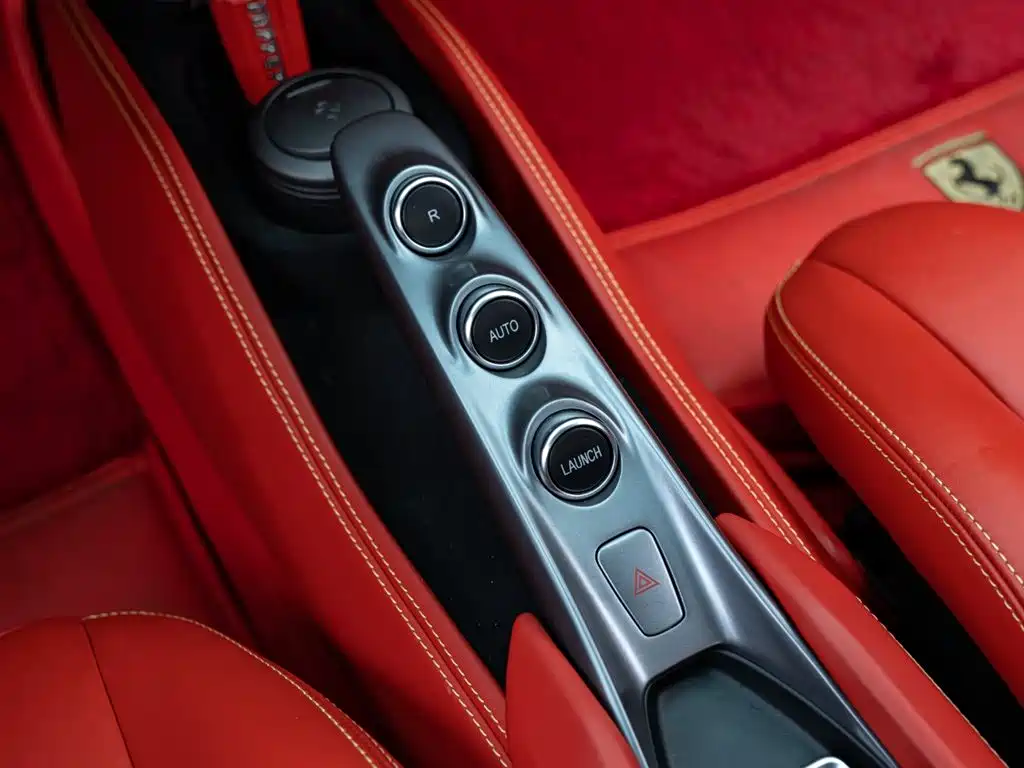 Ferrari F8 2019 Tributo 3.9T V8 купить на сайте DeffCars
