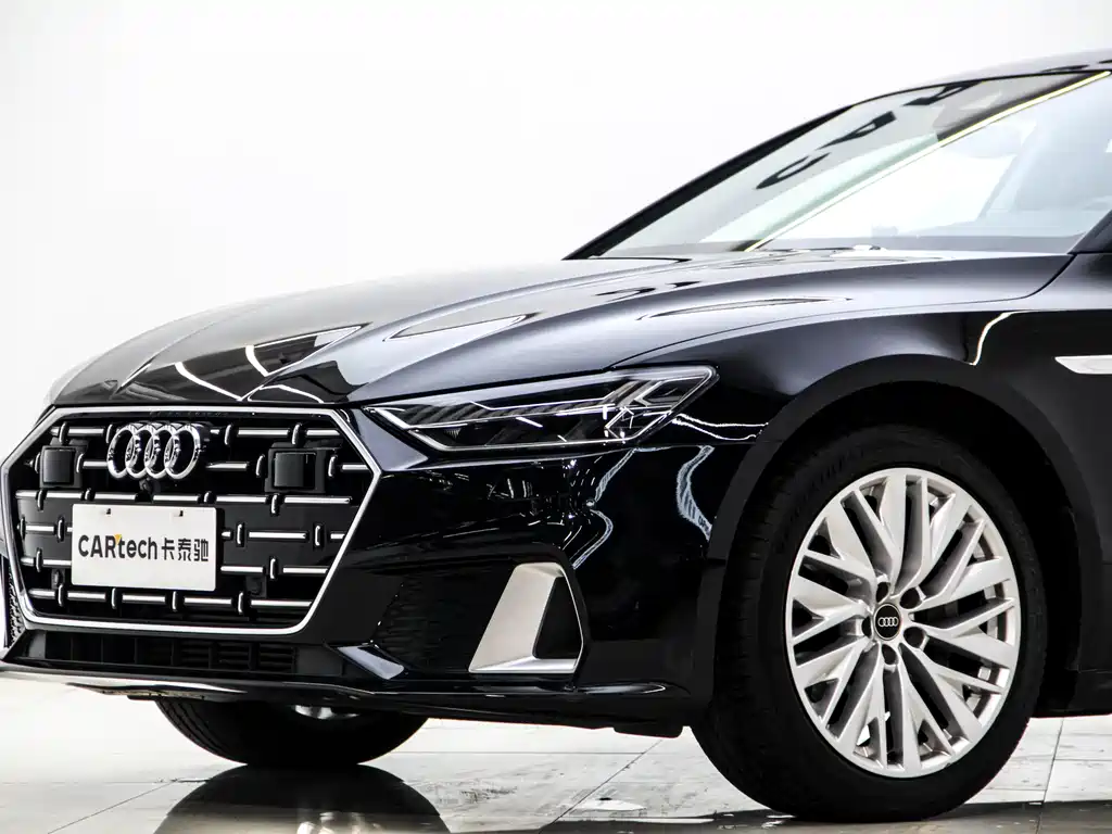 Audi A7L 2024 45TFSI S-line Dream Building Liquid Crystal Package купить на сайте DeffCars