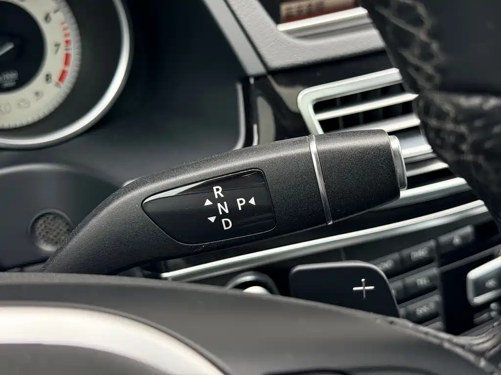 Mercedes-Benz E-Class 2015 E 260 L Sports купить на сайте DeffCars