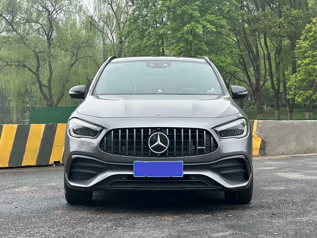 Mercedes-Benz GLA AMG 2022 AMG GLA 35 4MATIC купить на сайте DeffCars