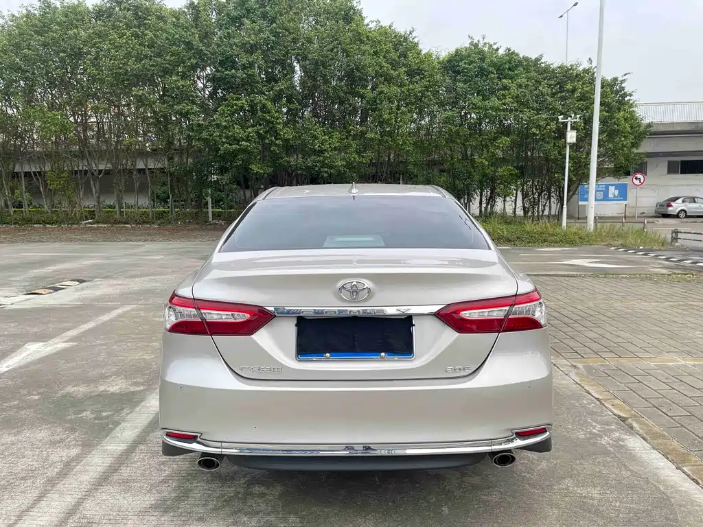 Camry 2023 2.0G Deluxe Edition купить на сайте DeffCars