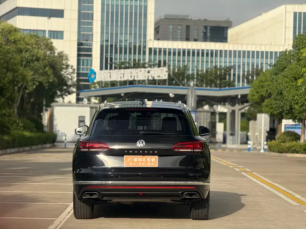 Touareg 2019 2.0TSI Sharp Wing Edition National VI купить на сайте DeffCars