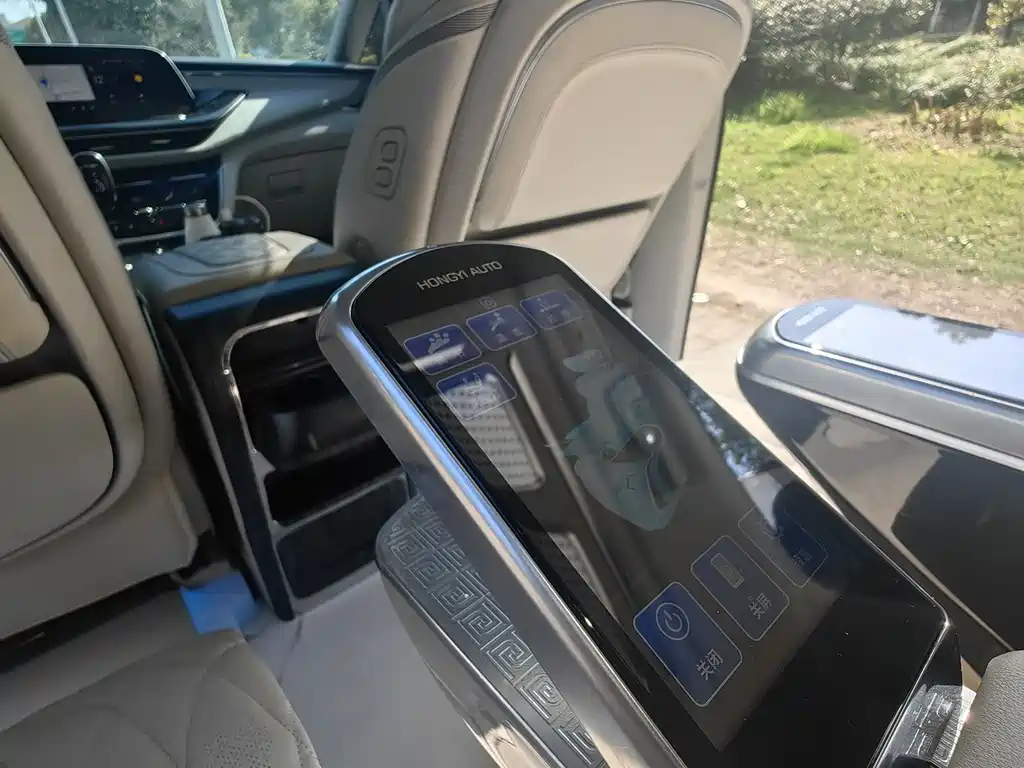 Buick GL8 2023 ES Lu Zun Exclusive Heyue Edition купить на сайте DeffCars