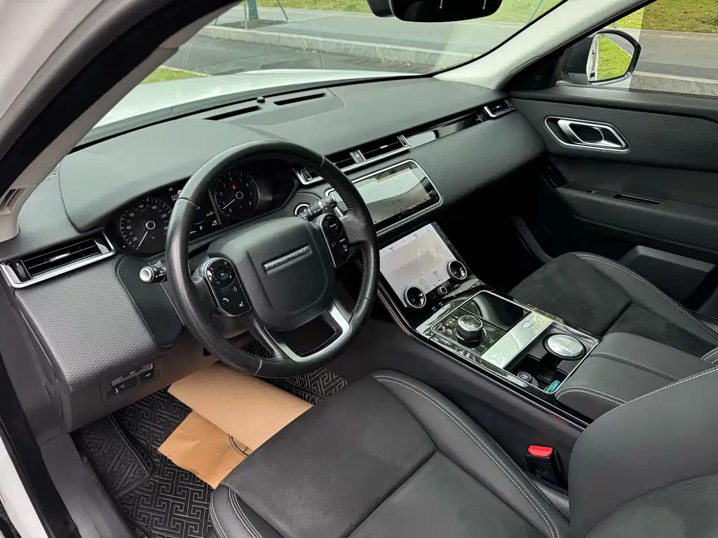 Range Rover Velar 2020 P250 купить на сайте DeffCars