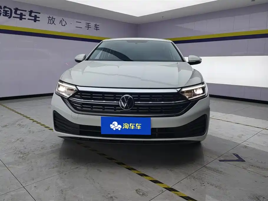 Sagitar 2024 300TSI DSG Flyover Edition купить на сайте DeffCars