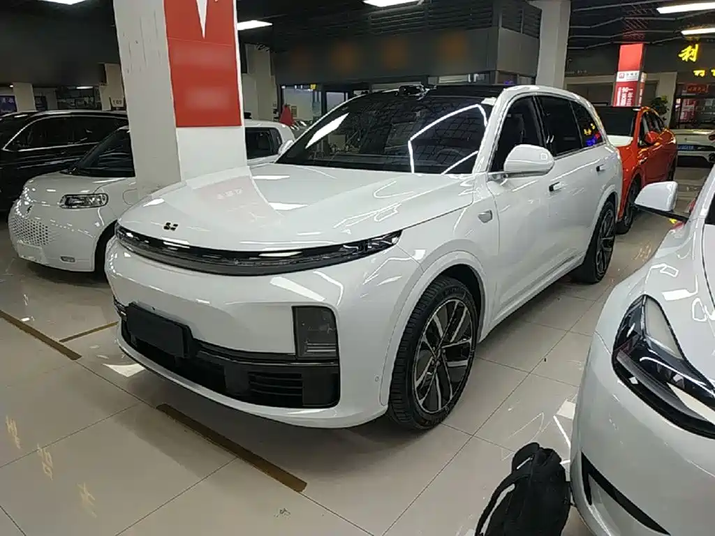 Ideal L7 2024 MAX купить на сайте DeffCars