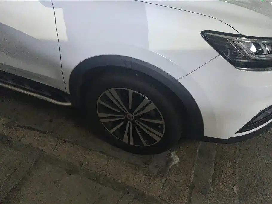荣威RX5 2019款 20T 两驱自动Ali智联网铂金版 купить на сайте DeffCars