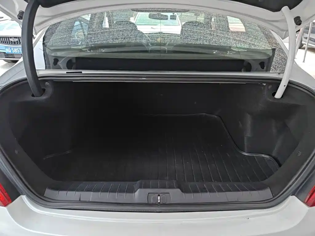 Peugeot 308 2014 Enjoy Edition Classic 1.6L Automatic Fashion Model купить на сайте DeffCars