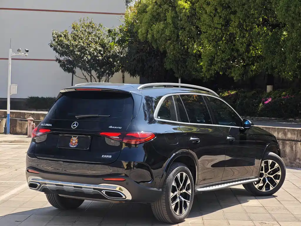 Mercedes-Benz GLC 2024 GLC 260 L 4MATIC luxury model 5 seats купить на сайте DeffCars