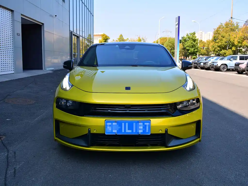 Lynk & Co 03 2019 03+ 2.0TD Automatic Wind Control Edition купить на сайте DeffCars