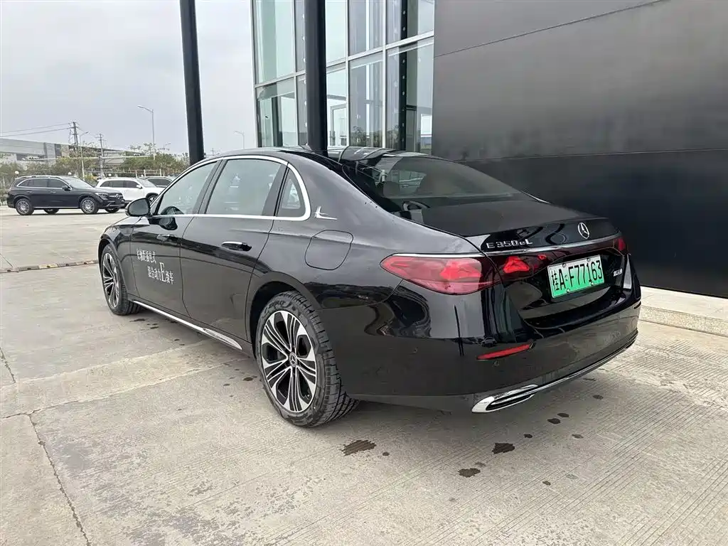 Mercedes-Benz E-Class New Energy 2024 E 350 e L plug-in hybrid sedan купить на сайте DeffCars