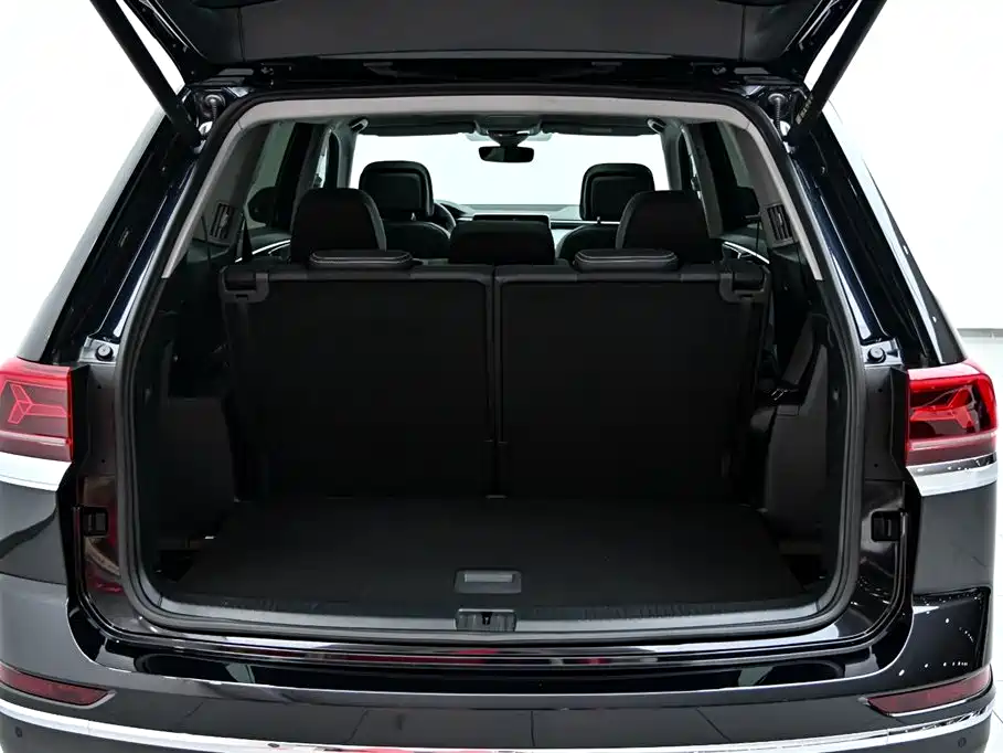 Touron 2024 380TSI four-wheel drive luxury version купить на сайте DeffCars