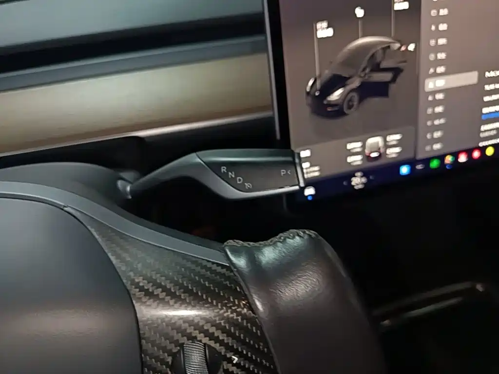 Model Y 2022 rear-wheel drive version купить на сайте DeffCars