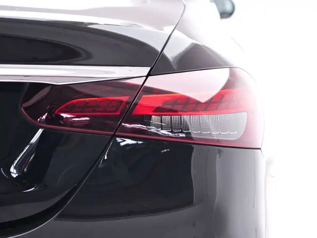 Mercedes-Benz E-Class 2021 facelift E 260 L купить на сайте DeffCars