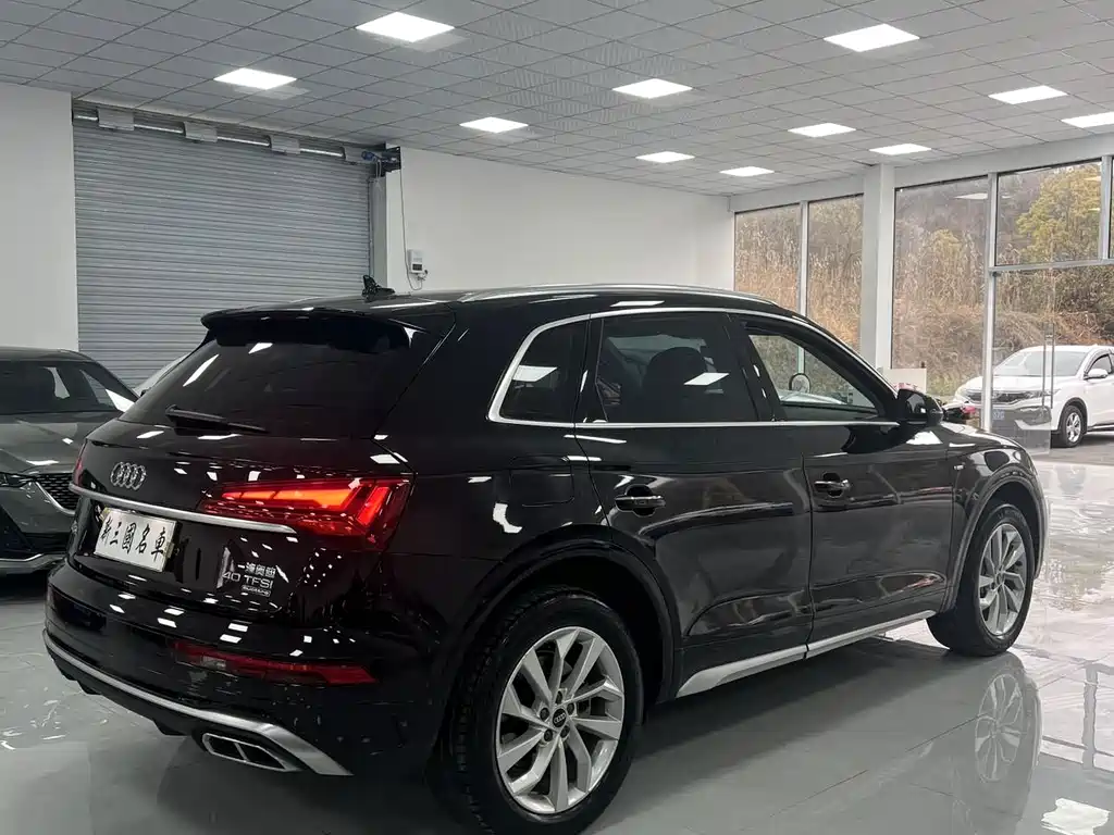 Audi Q5L 2022 40T luxury and dynamic model купить на сайте DeffCars
