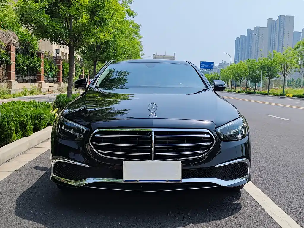 Mercedes-Benz E-Class 2022 E 300 L Luxury Model купить на сайте DeffCars