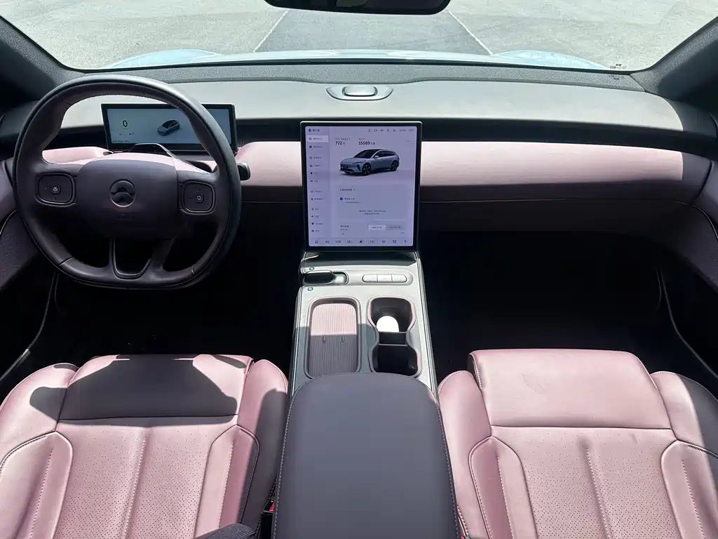 NIO ET5T 2023 75kWh Touring купить на сайте DeffCars
