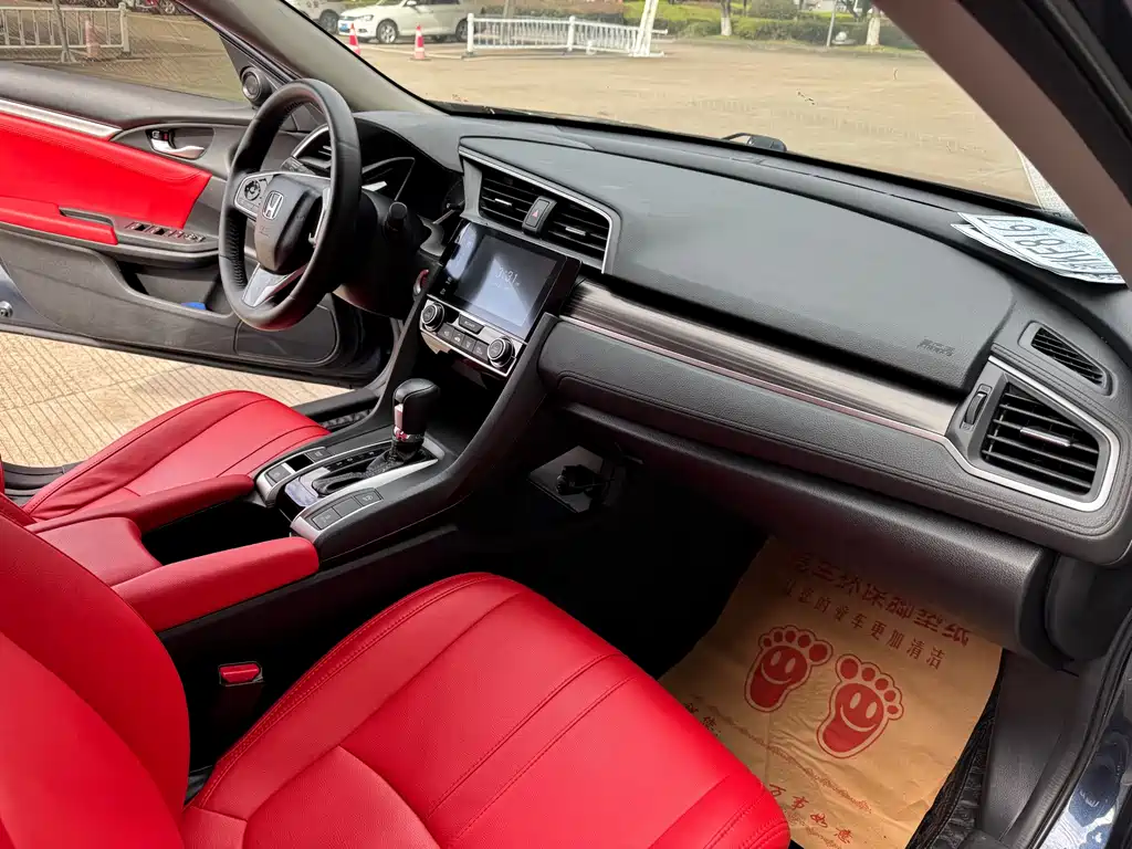 Civic 2019 220TURBO CVT Combustion Edition Country VI купить на сайте DeffCars