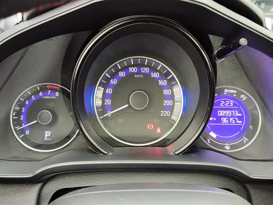 Fit 2016 1.5L LXS CVT Comfort Sunroof Edition купить на сайте DeffCars