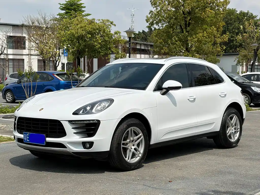 Macan 2017 Macan 2.0T купить на сайте DeffCars