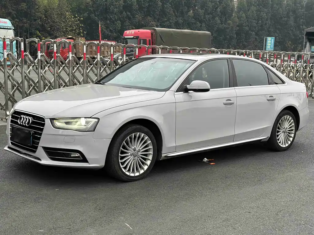 Audi A4L 2016 35 TFSI Collector's Edition S line Comfort купить на сайте DeffCars