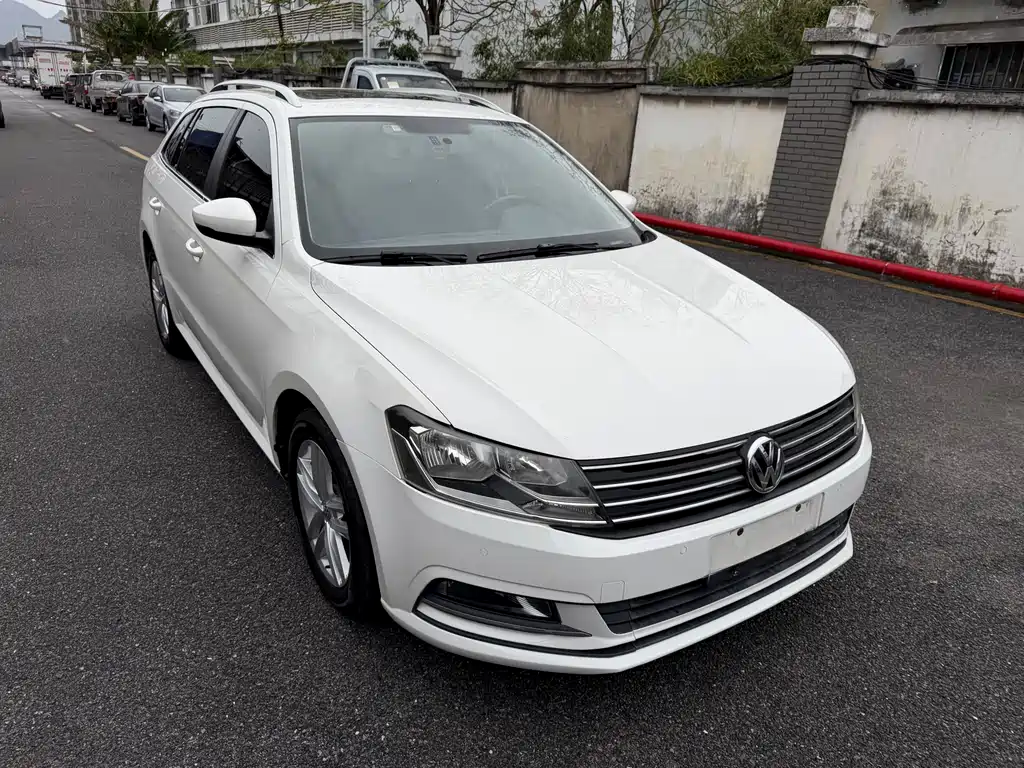Langxing 2017 180TSI DSG Comfort Edition купить на сайте DeffCars
