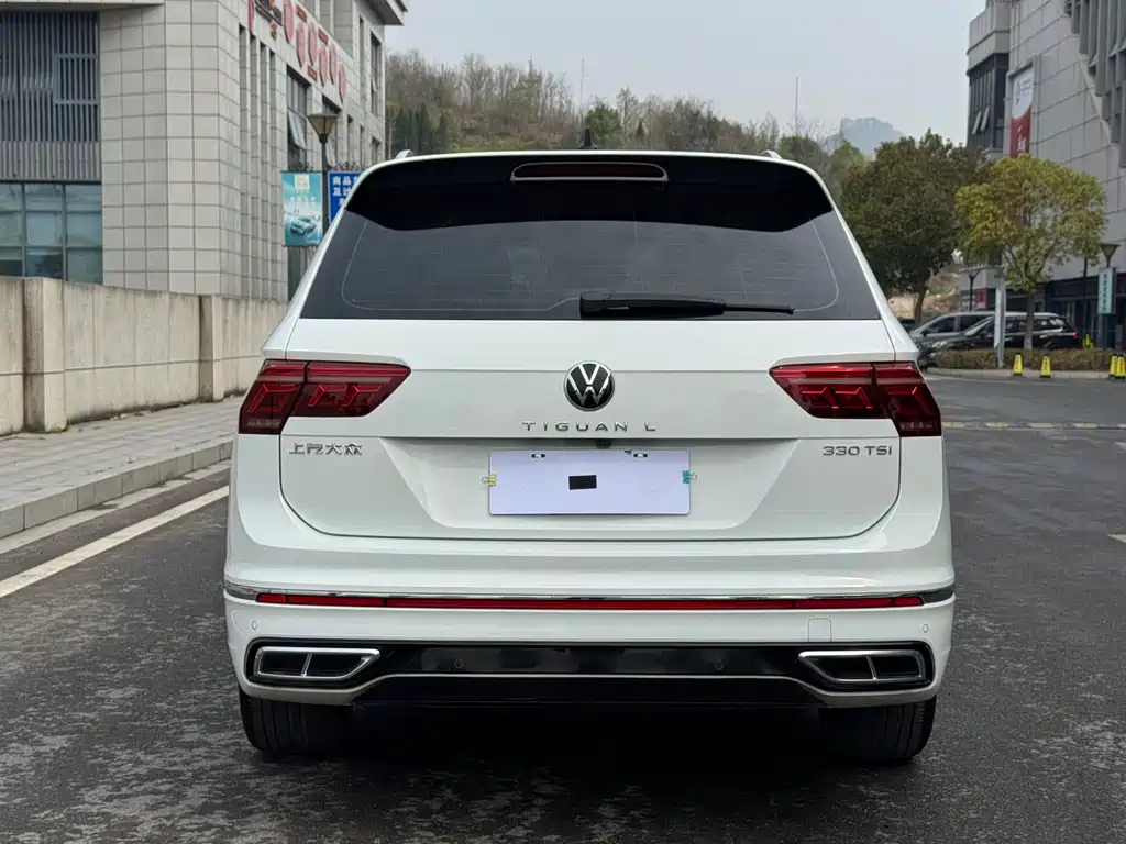 Tiguan L 2023 330TSI automatic two-wheel drive R-Line version купить на сайте DeffCars