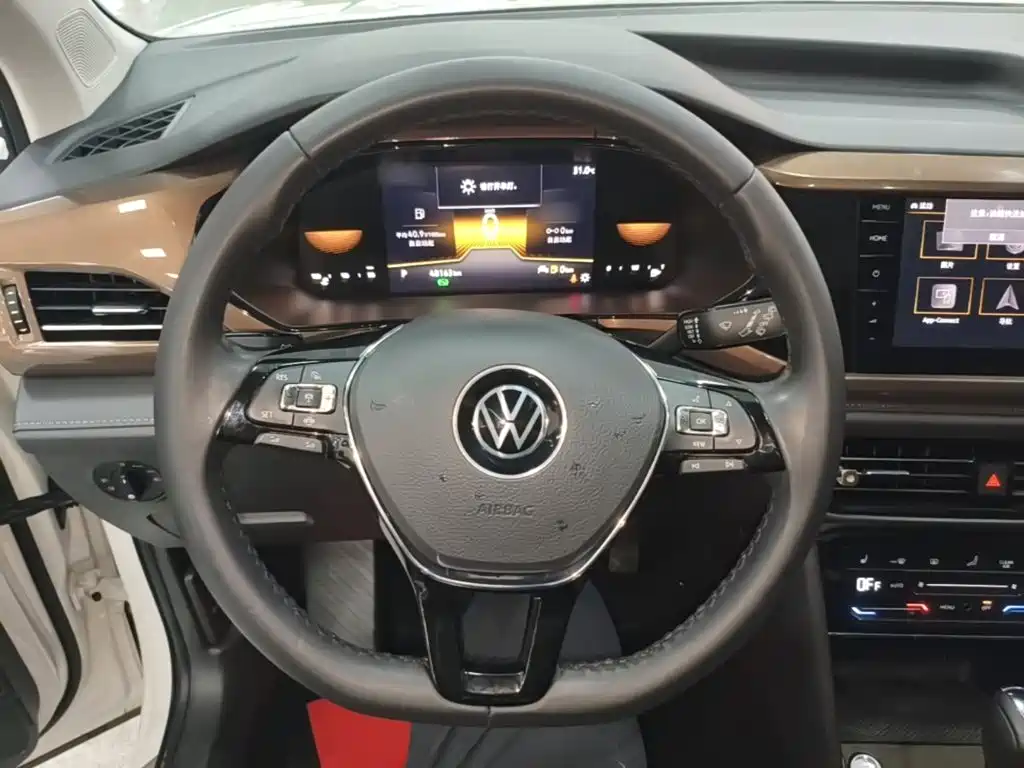 Tuyue 2022 330TSI four-wheel drive luxury version купить на сайте DeffCars