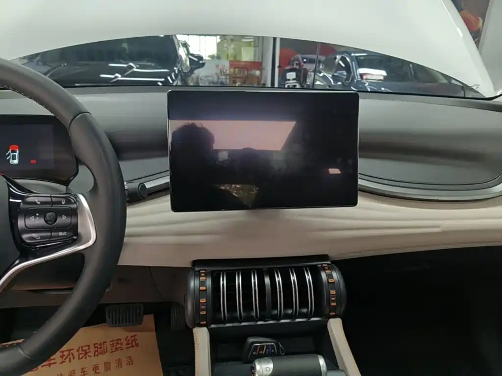 Yuan PLUS 2023 Champion Edition 430KM Transcendence купить на сайте DeffCars