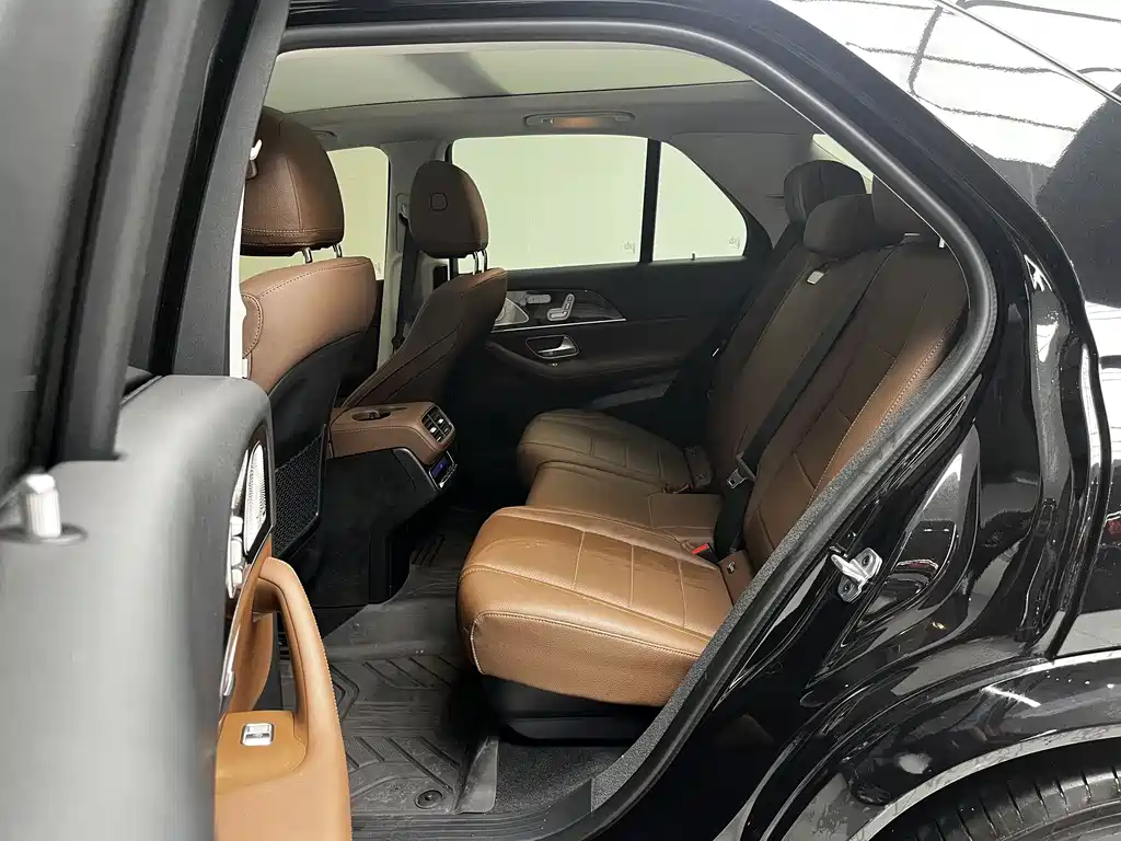 Mercedes-Benz GLE 2024 facelift GLE 350 4MATIC fashion model купить на сайте DeffCars