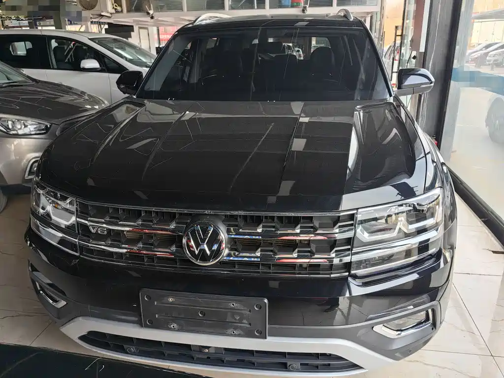 Touron 2020 330TSI 2WD Deluxe Edition National VI купить на сайте DeffCars