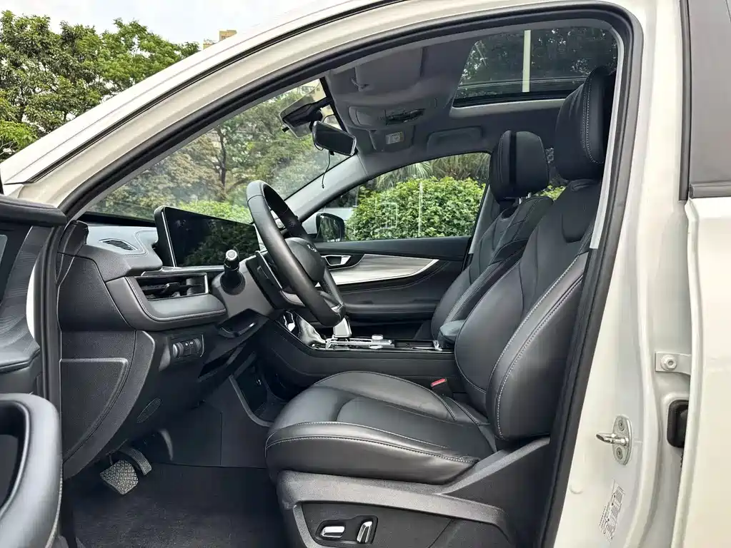 Tiggo 8 PLUS 2021 model 290TGDI DCT luxury version 6 seats купить на сайте DeffCars