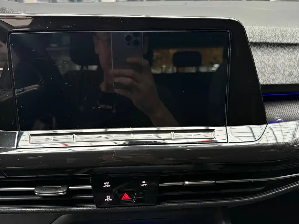 Golf 2023 facelift 280TSI DSG R-Line купить на сайте DeffCars