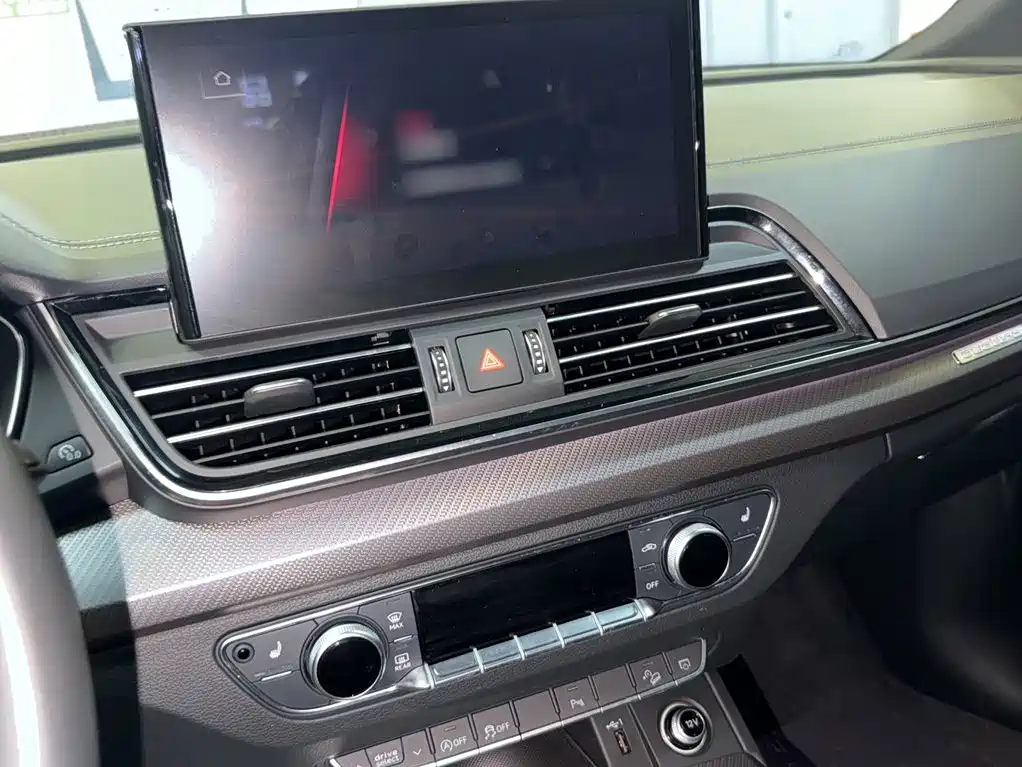Audi Q5L 2022 40T fashionable and dynamic model купить на сайте DeffCars
