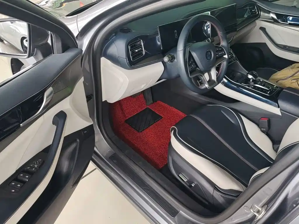 Qin PLUS 2023 Champion Edition EV 510KM Excellent Type купить на сайте DeffCars