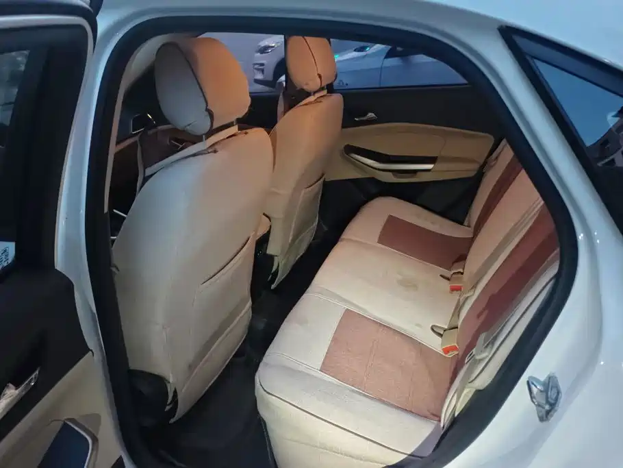 Forex 2017 1.5L manual comfort model купить на сайте DeffCars