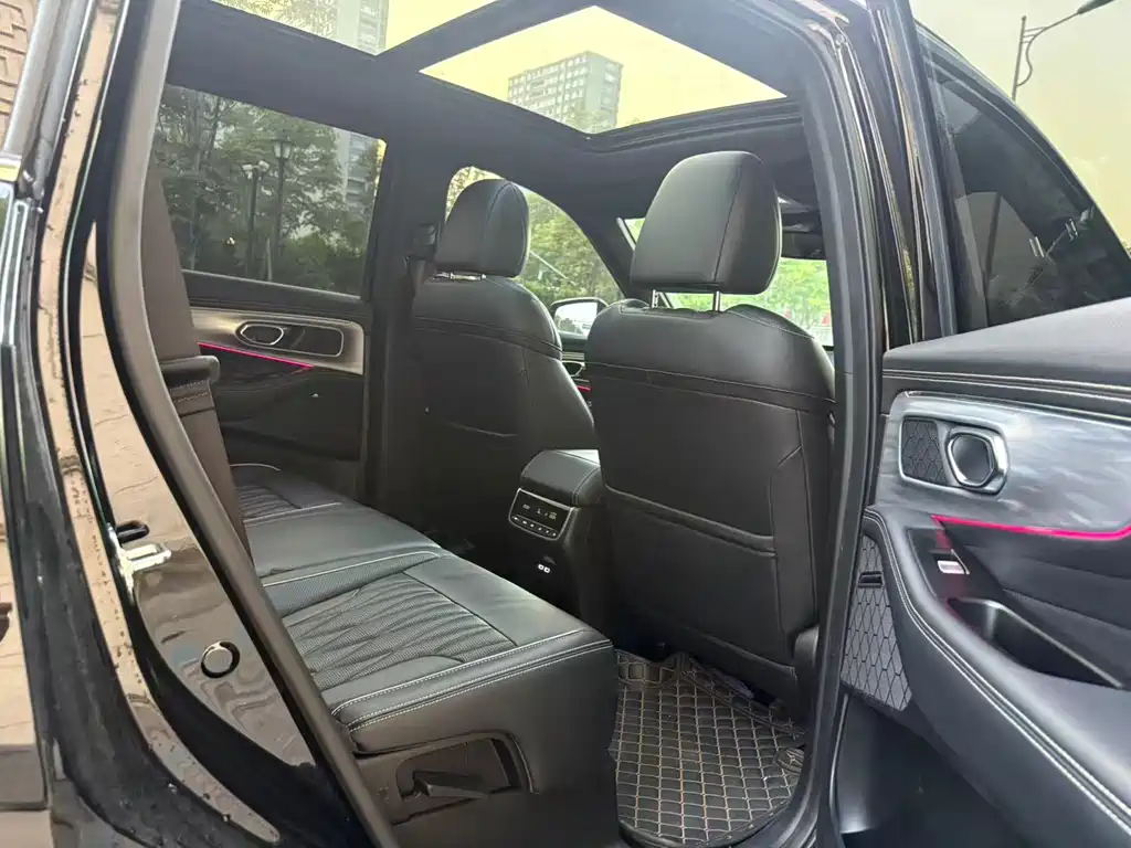 Trumpchi GS8 2022 Pilot Series 2.0TGDI 2WD Luxury Connected Edition (seven seats) купить на сайте DeffCars