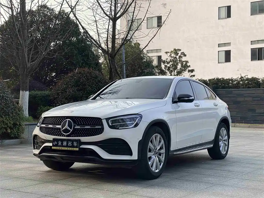 Mercedes-Benz GLC Coupe 2020 GLC 260 4MATIC Coupe SUV купить на сайте DeffCars