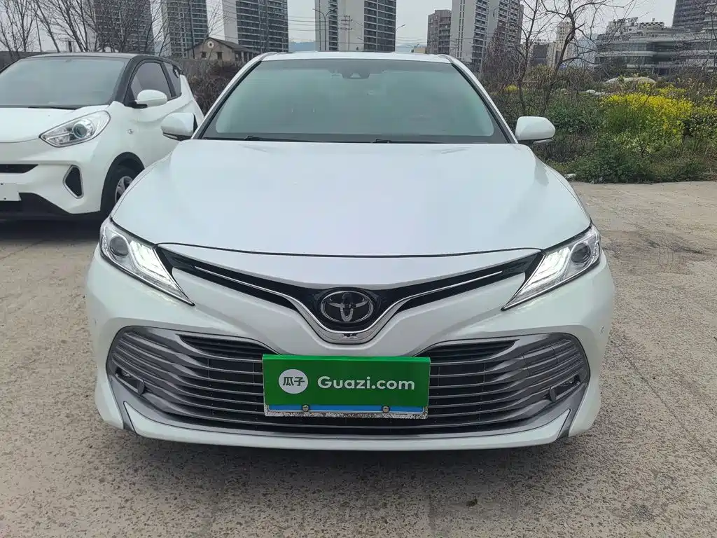 Camry 2019 2.0G Deluxe Edition National VI купить на сайте DeffCars