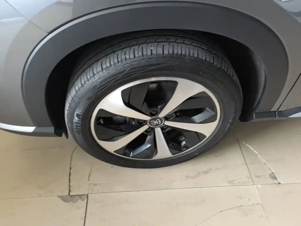 Song PLUS New Energy 2021 DM-i 100KM four-wheel drive flagship PLUS купить на сайте DeffCars