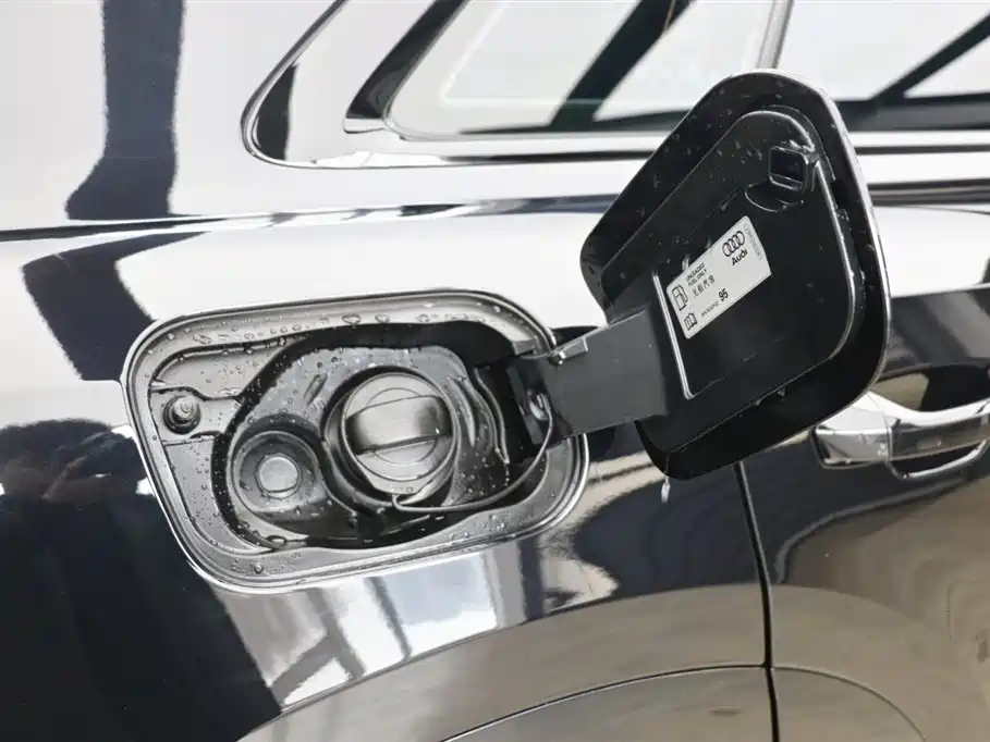 Audi Q8 2021 45 TFSI luxury and elegant model купить на сайте DeffCars