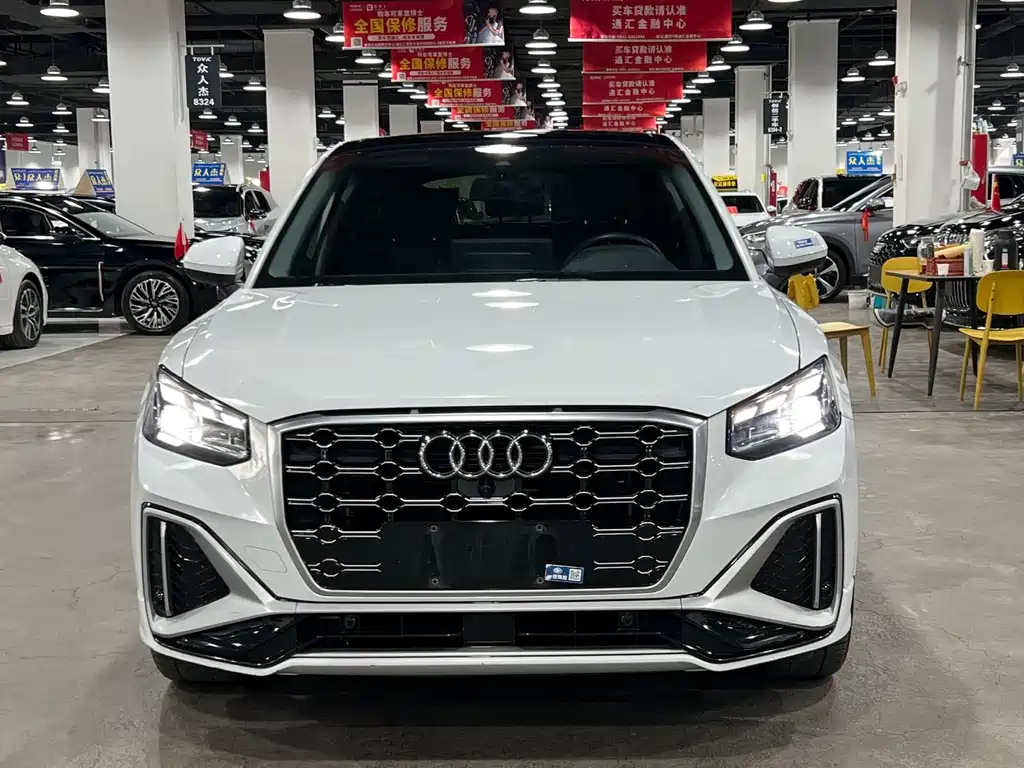 Audi Q2L 2022 35 TFSI fashionable and dynamic купить на сайте DeffCars