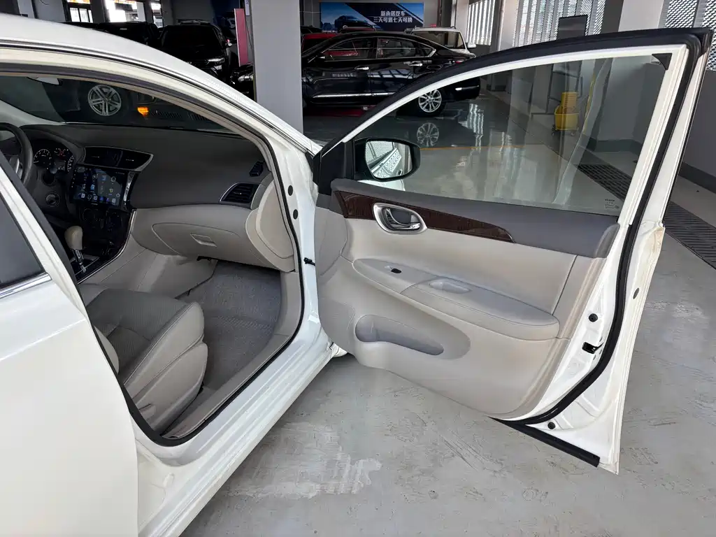 Sylphy 2012 1.6XL CVT Deluxe Edition купить на сайте DeffCars