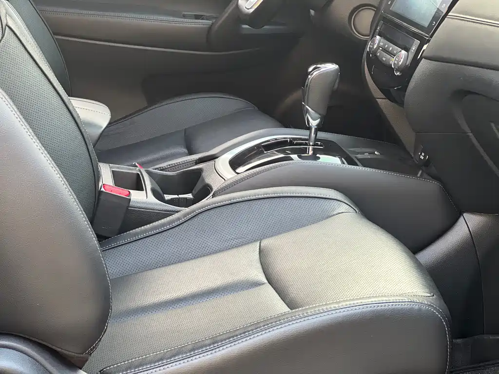 X-Trail 2021 2.0L CVT 2WD XL ITS Intelligent Comfort Edition купить на сайте DeffCars