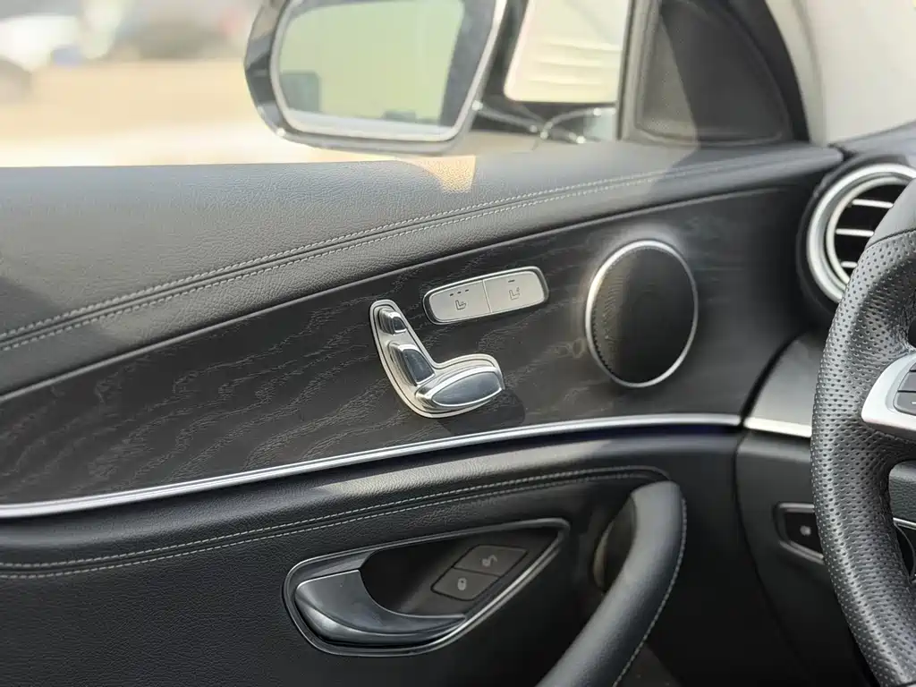 Mercedes-Benz E-Class 2017 E 200 L 4MATIC купить на сайте DeffCars