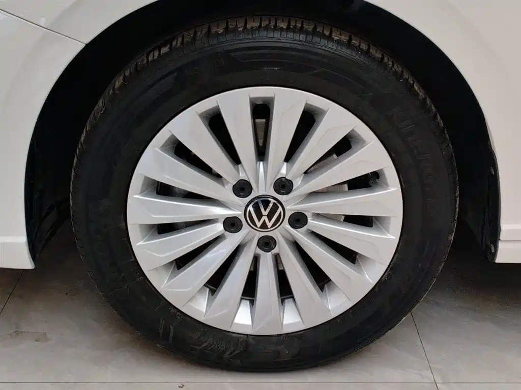 Lavida 2022 280TSI DSG Comfort Edition купить на сайте DeffCars