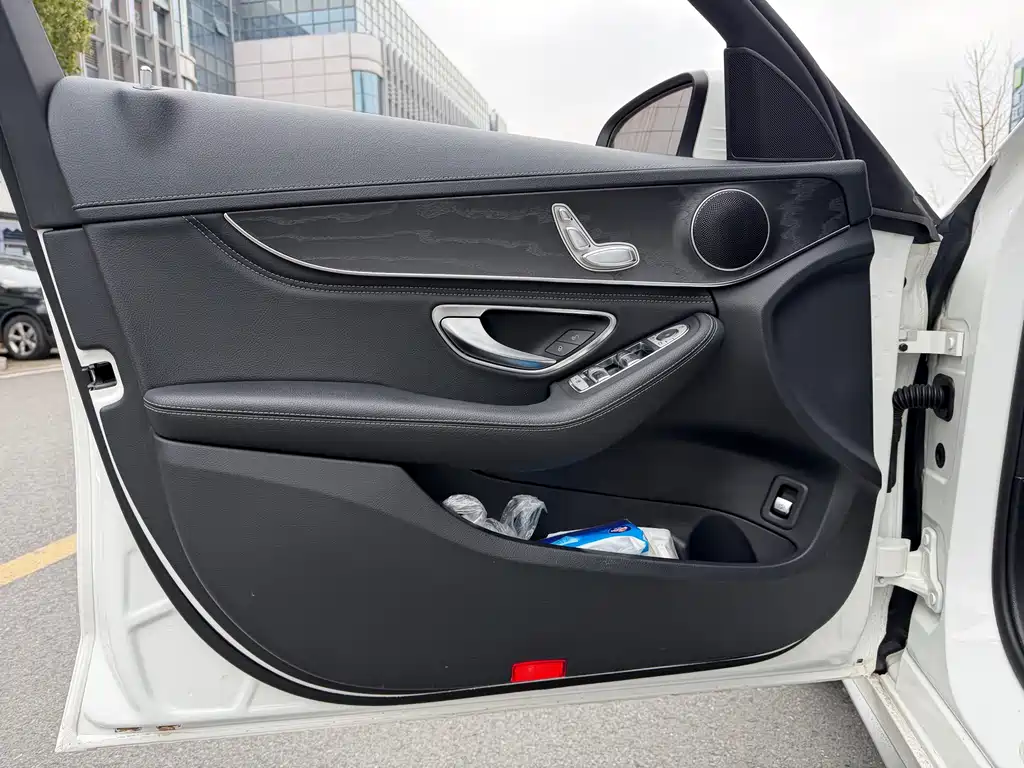 Mercedes-Benz C-Class 2020 C 200 L Fashionable Sports Edition купить на сайте DeffCars